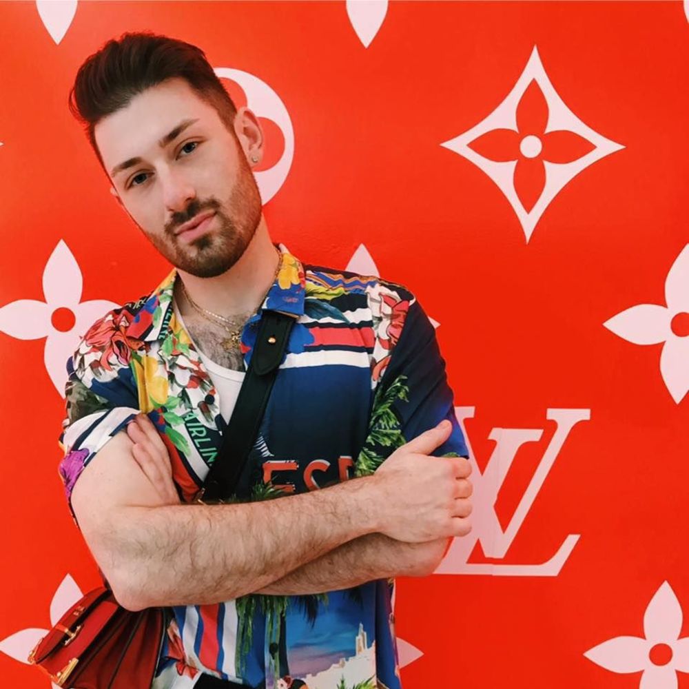 Meet your Posher, Alexander